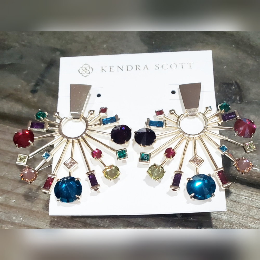 Kendra scott earrings